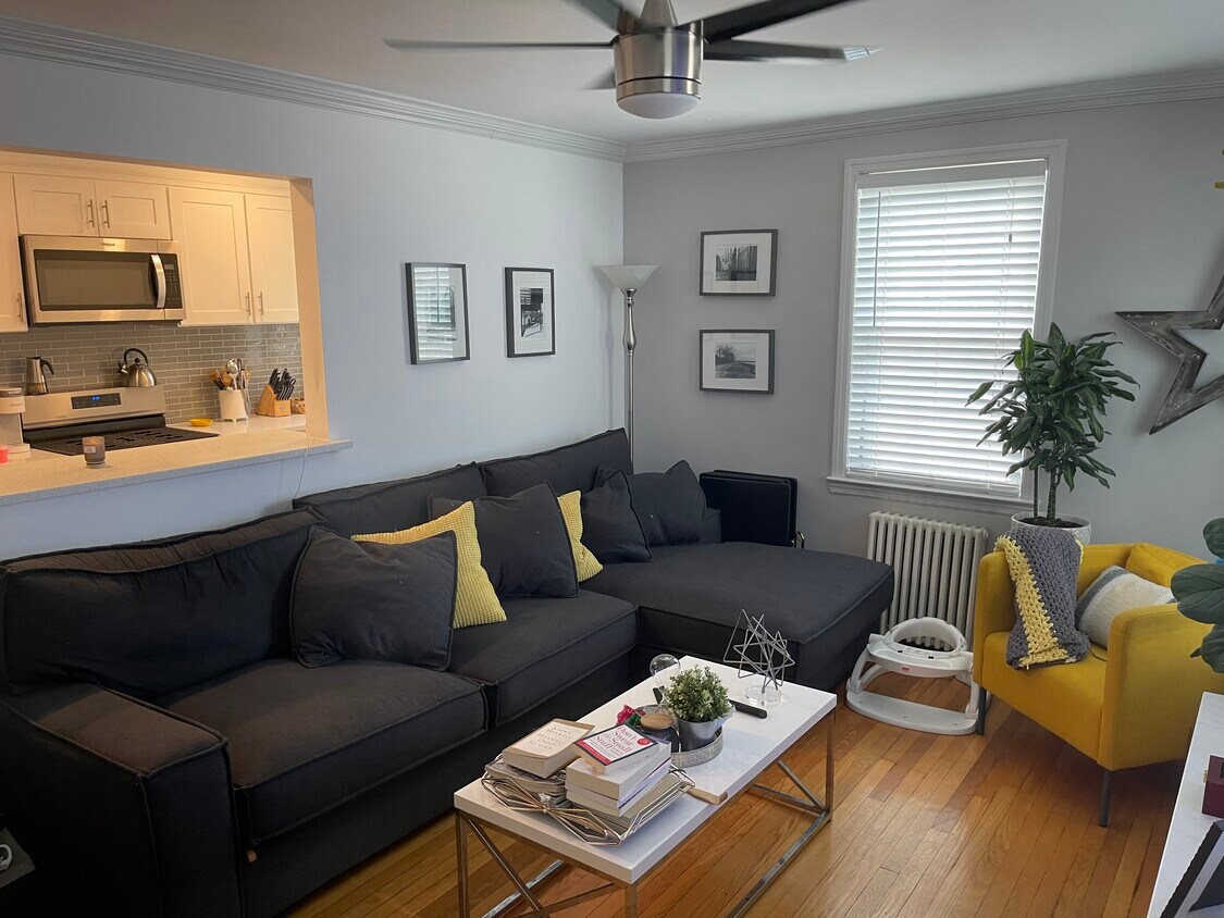 Living Room (View to Kitchen) - 98 Chandler Avenue