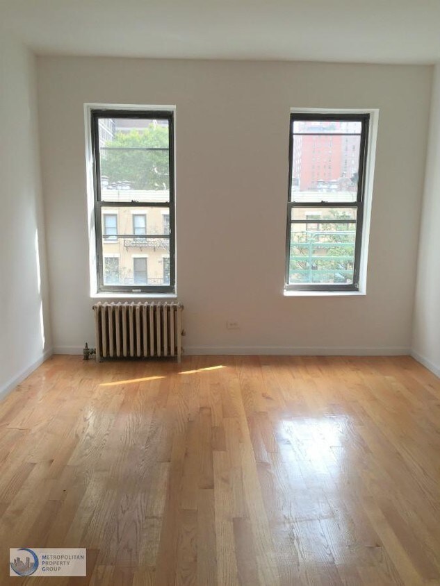 Primary Photo - 231 E 53rd St