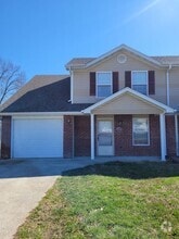 Building Photo - 2681-2683-2683 E Oakbrook Dr