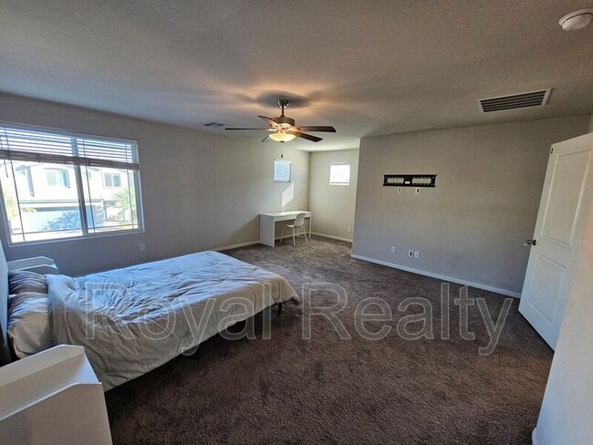 Foto del edificio - 1171 Twincrest Ave