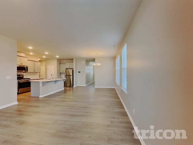 Building Photo - 244 Hopper Cir