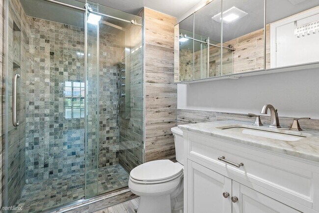 Building Photo - 2 br, 2 bath House - 10325 Hidden Springs Ct