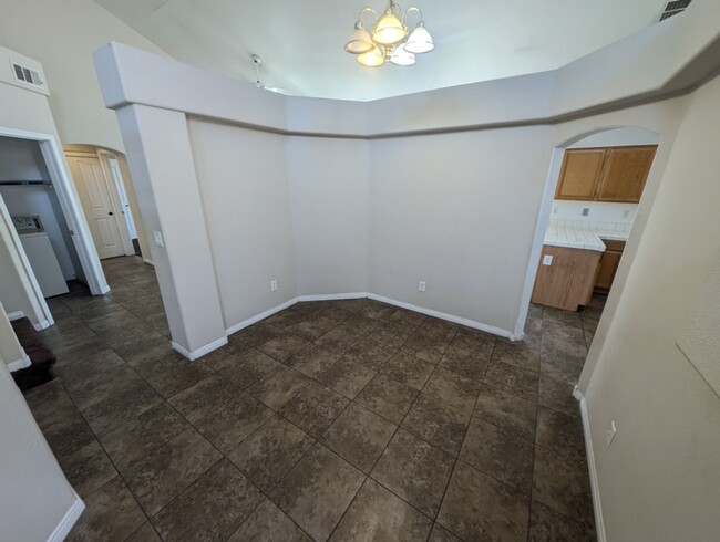 Foto del edificio - 4251 Lael Ct