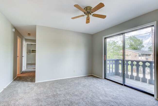 Foto del edificio - 5412 College Corner Pike