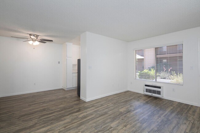 Foto del interior - Trade Winds Apartments