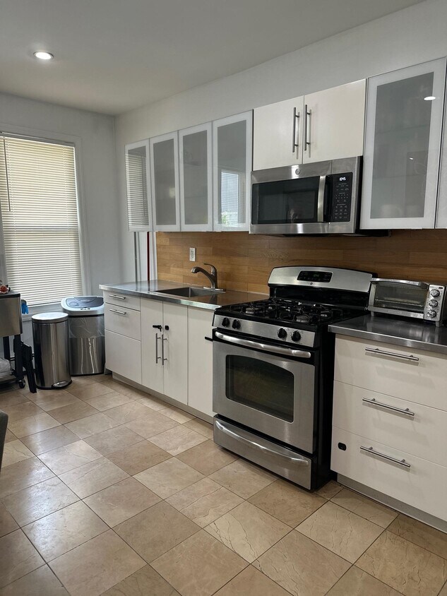 Foto del edificio - 265 Cambridge Ave