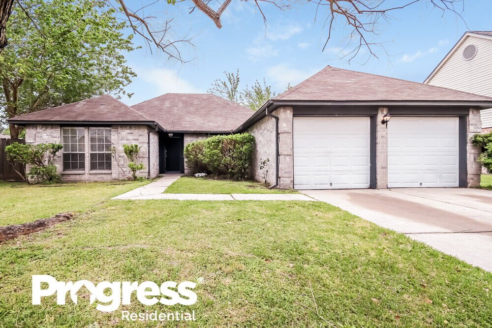 Primary Photo - 2106 Wilshire Park Dr
