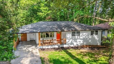 Building Photo - 2430 Hanford Dr SW