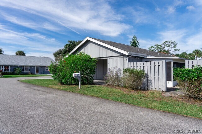 Building Photo - 24 Sandra Cir