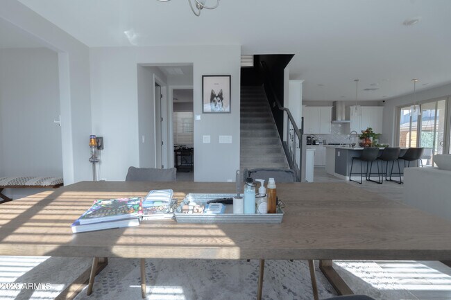 Foto del edificio - 10013 E Trent Ave