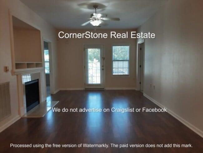 Building Photo - 616 Marshtree Ln