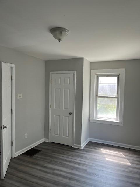 Building Photo - 9 Ridgeway Ave