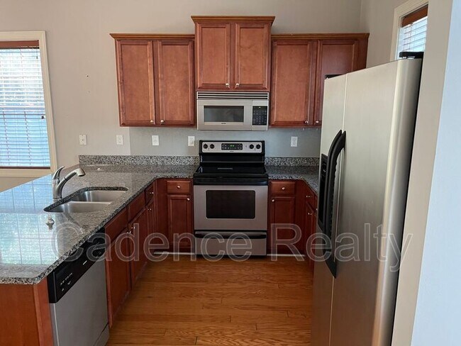 Foto del edificio - 4822 Exton Park Loop