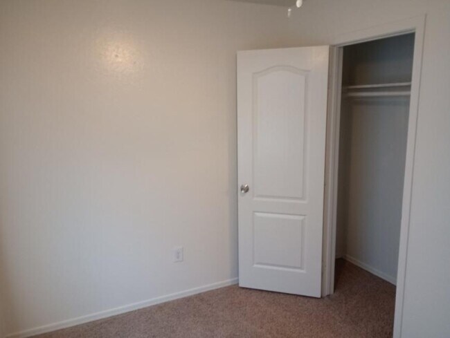 Foto del edificio - 3 bedroom in Arizona City AZ 85123