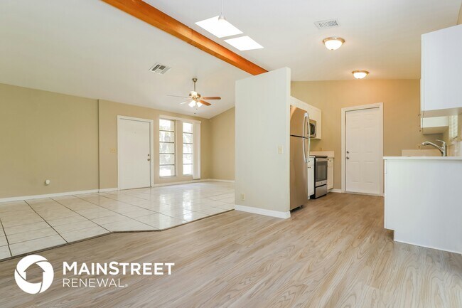 Foto del edificio - 14056 Marquette Blvd