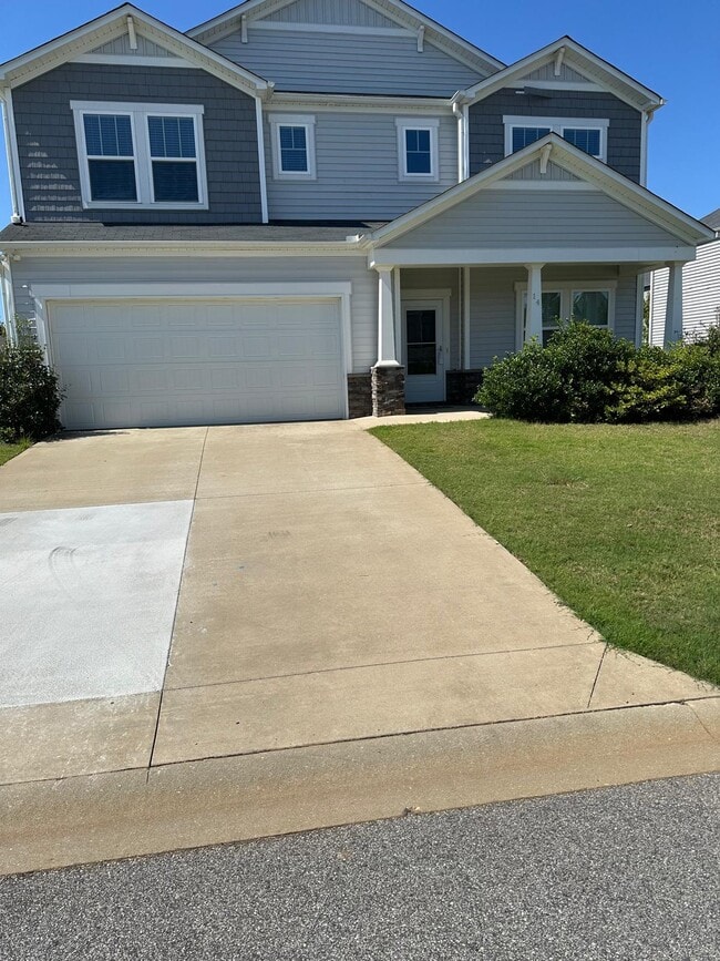 Building Photo - 14 Larson Dr