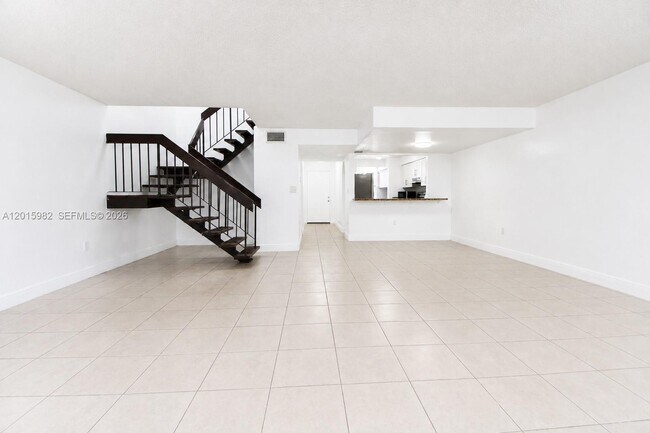 Foto del edificio - 6326 SW 139th Ct