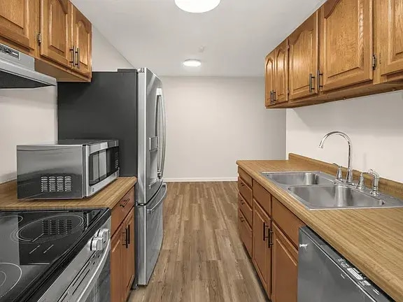 Building Photo - 12960 Nicollet Ave