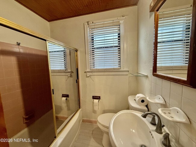 Foto del edificio - 3510 Stanley St