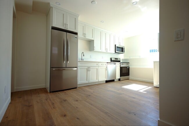 Foto del edificio - 3172 Fairmount St