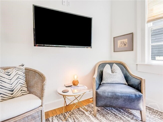 Foto del edificio - 108 W Duffy Ln
