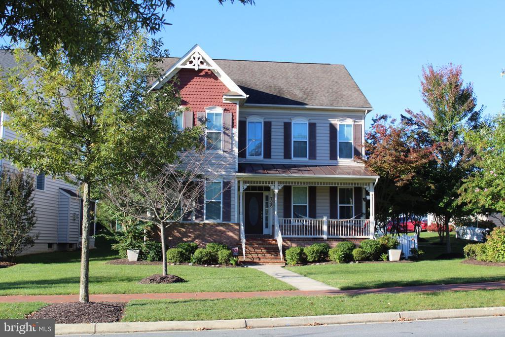 Foto principal - 726 Potomac View Pkwy