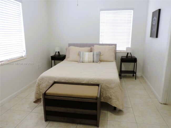 Foto del edificio - 3134 SW 25th Ter