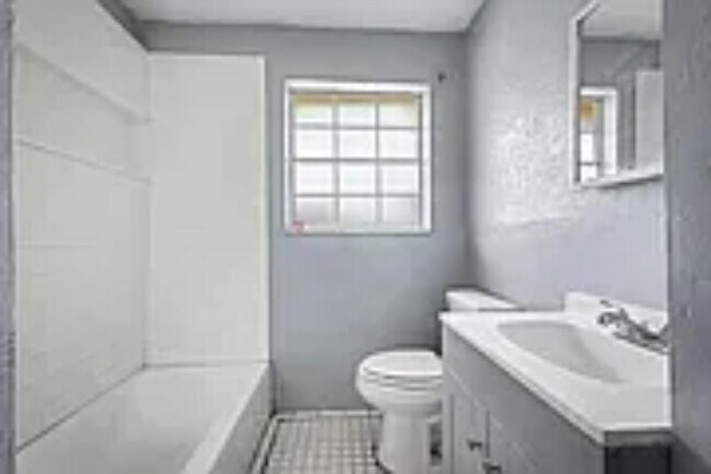 Foto del edificio - 9504 Waynesboro Ave