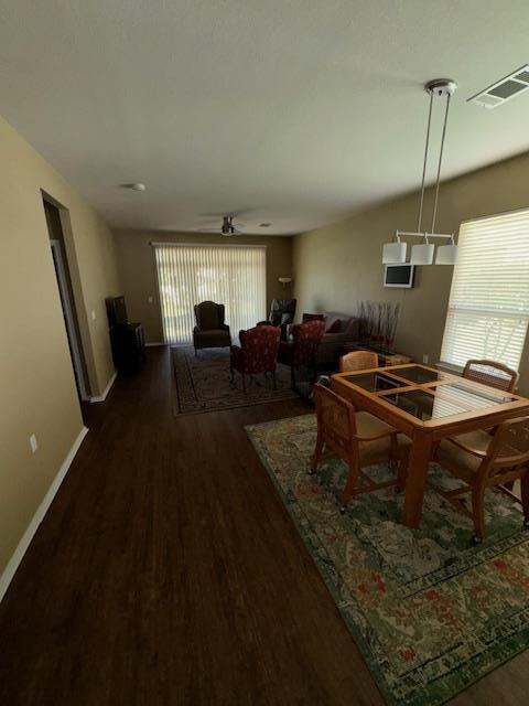 Foto del edificio - 330 Portsmouth Dr