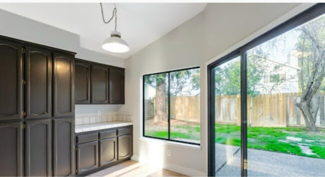 Foto del edificio - 7529 Ryland Ct