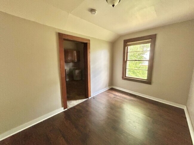 Foto del edificio - 3614 Bradley St SW