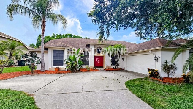 Building Photo - 7036 Fallbrook Ct