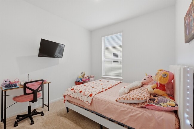 Foto del edificio - 24042 Hay Needle Ln