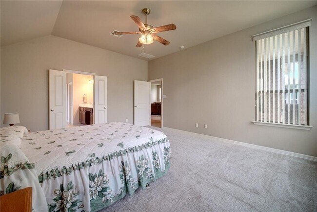 Foto del edificio - 20925 Windmill Ridge St
