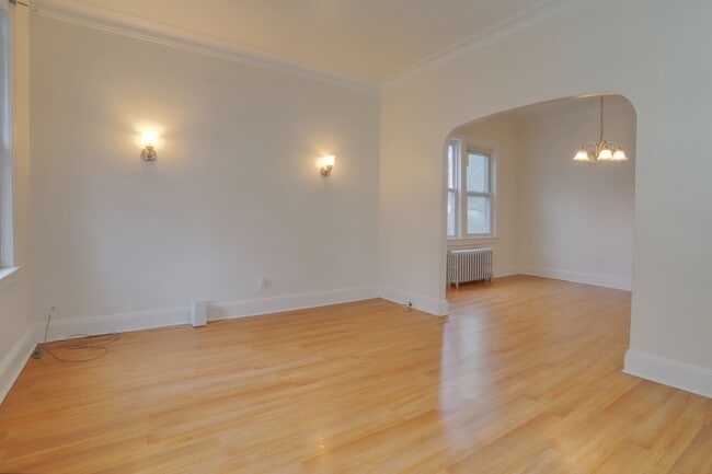 Sala de estar - 166 Saint Pauls Ave