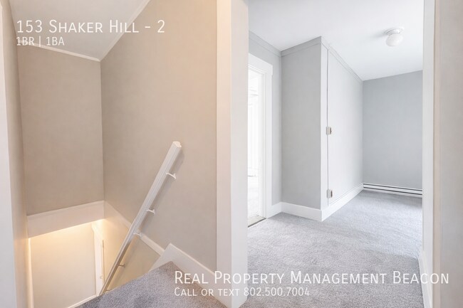 Foto del edificio - 153 Shaker Hill Rd