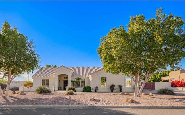Building Photo - 23200 N Paseo Laredo Ln