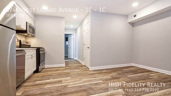 Foto del edificio - 3746 W Leland Ave