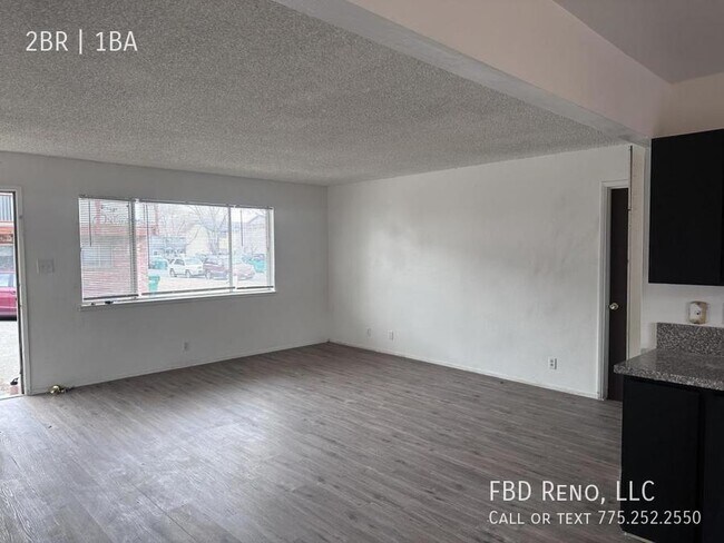 Building Photo - 3580 Kindred Series, 3586 Kindred
