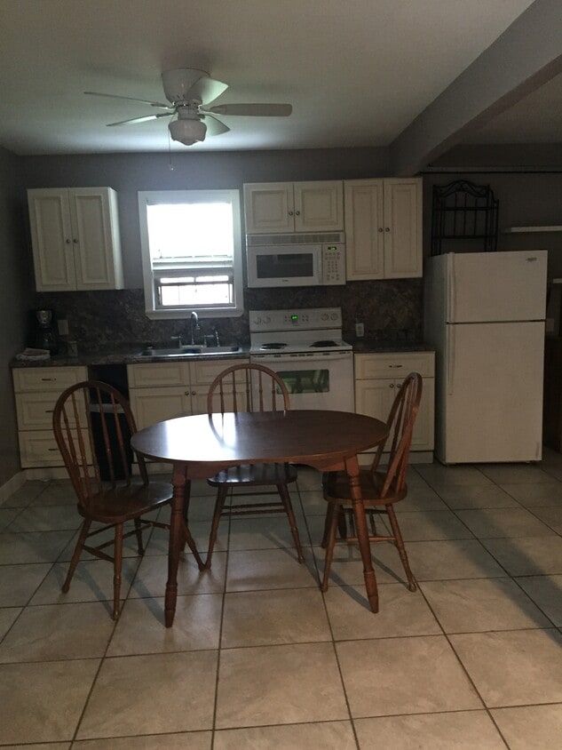 274 Cicero Dr Unit 1 bills paid fu, San Antonio, TX 78218 Apartments