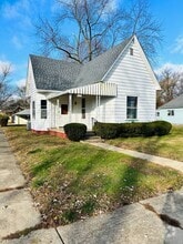 Building Photo - 1475 S 10th St