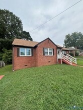 Building Photo - 3600 Totty St