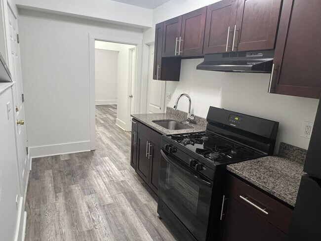 Foto del edificio - 5108 W 21st Pl