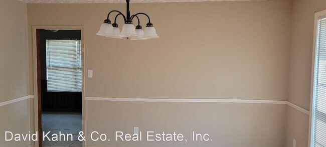 Building Photo - 4 br, 2 bath House - 705 Old Creek Road