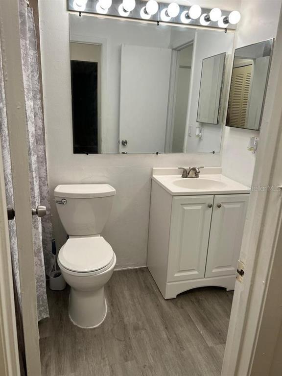 Foto del edificio - 6130 Curry Ford Rd