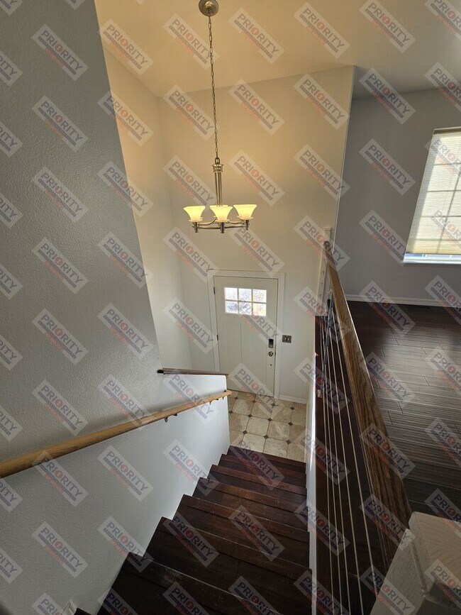 Foto del edificio - Single Family Home with 4 Bedrooms