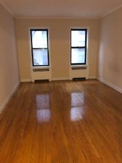 Building Photo - 30-06-30-29 29th St