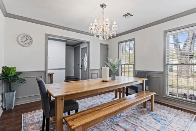 Building Photo - 4318 White Acres Rd