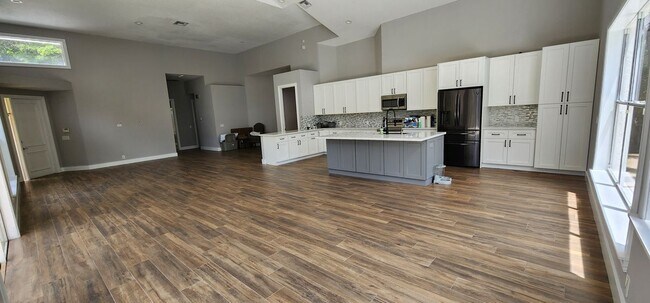 Building Photo - 4484 NW 29th Way