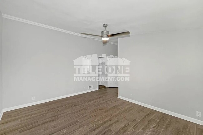 Foto del edificio - 3860 Hanover Ct